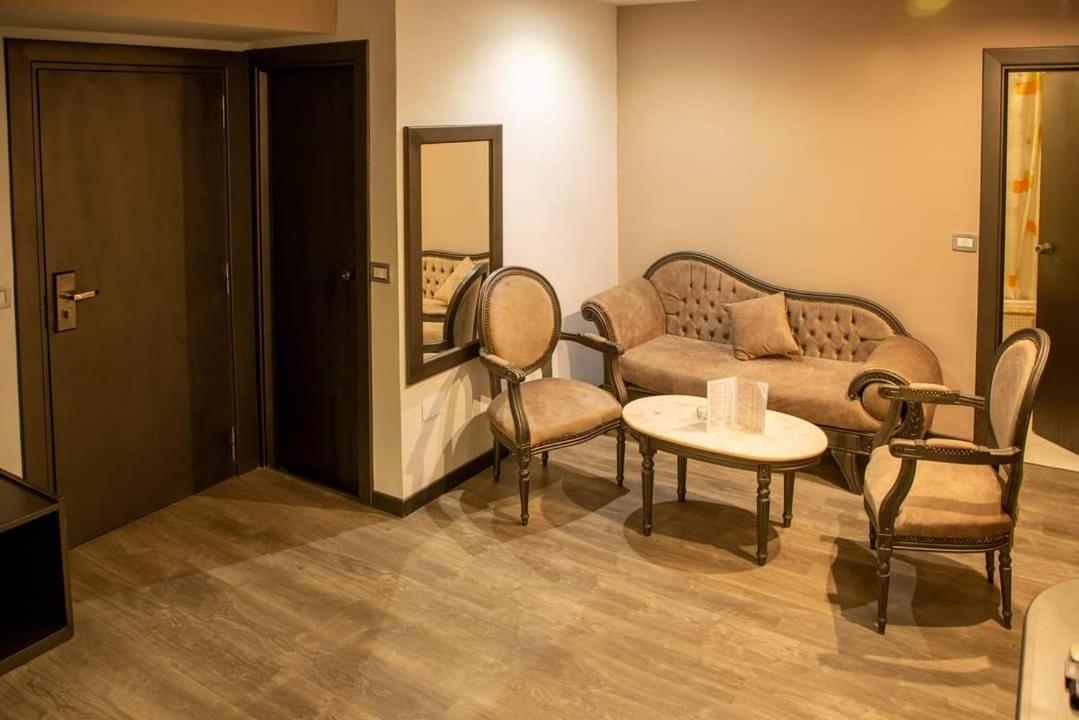 Hotel Donia Sfax Bagian luar foto