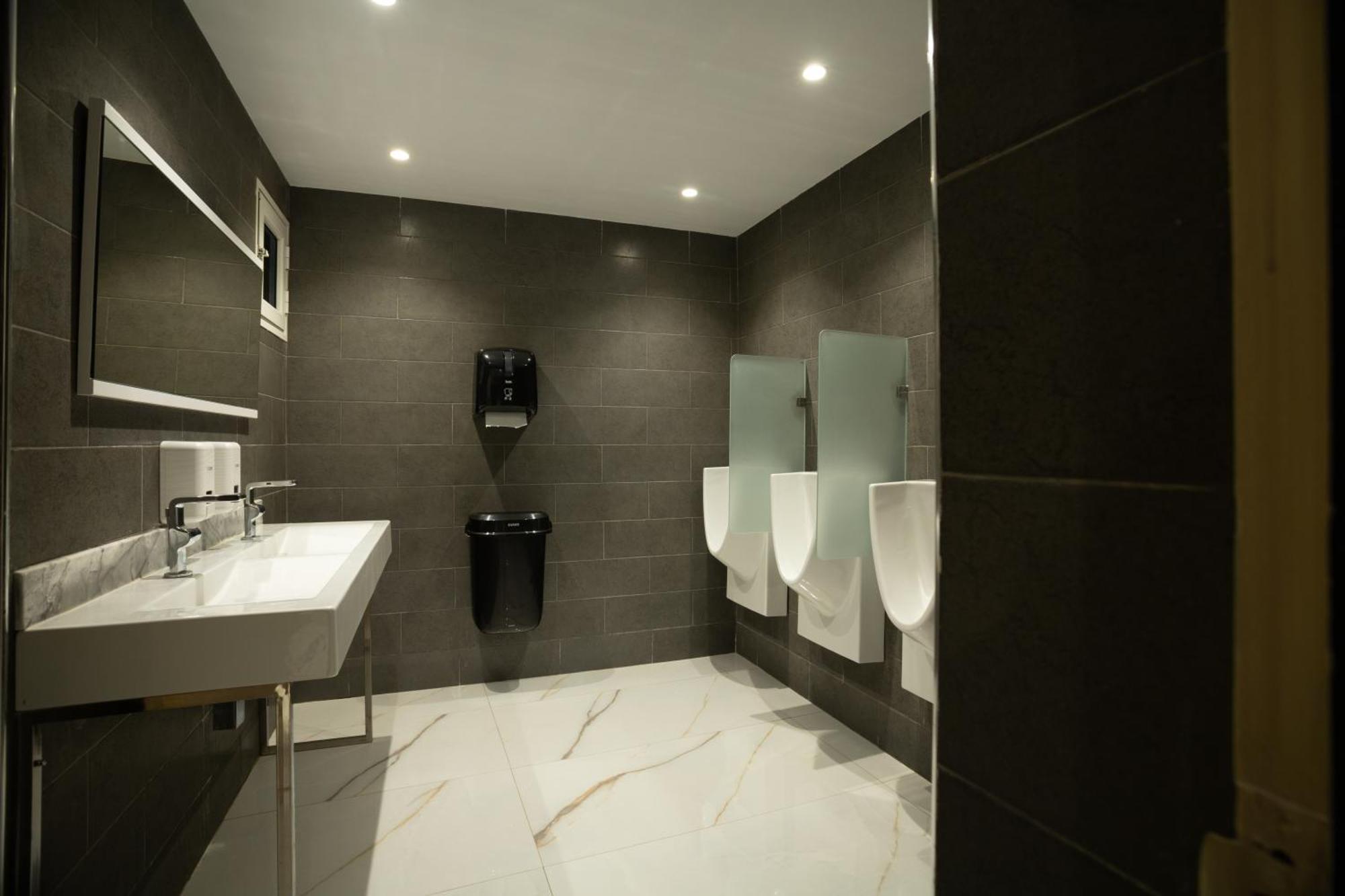 Hotel Donia Sfax Bagian luar foto