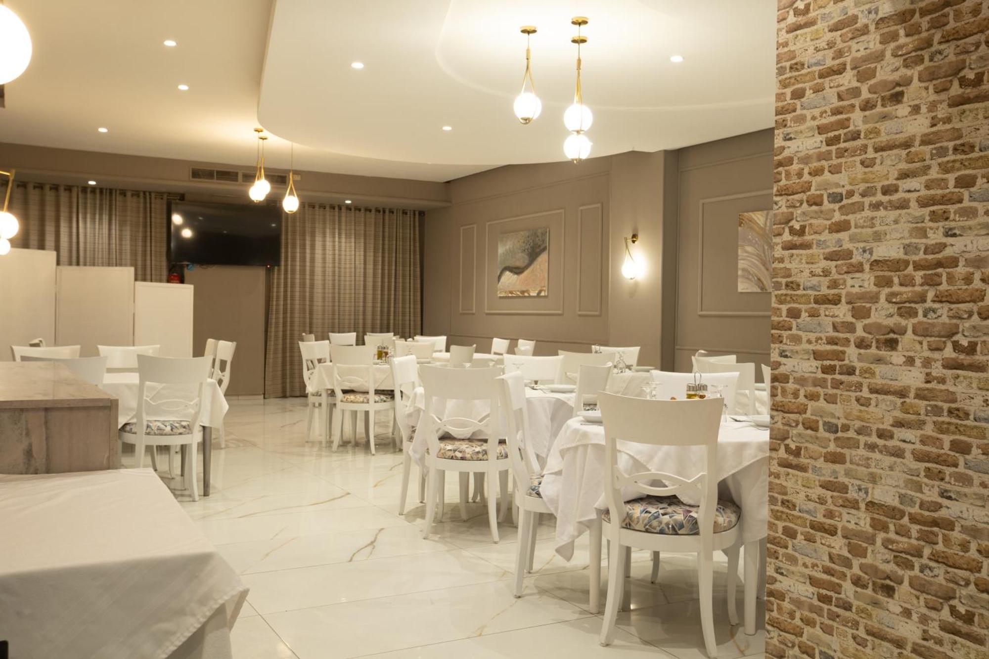 Hotel Donia Sfax Bagian luar foto