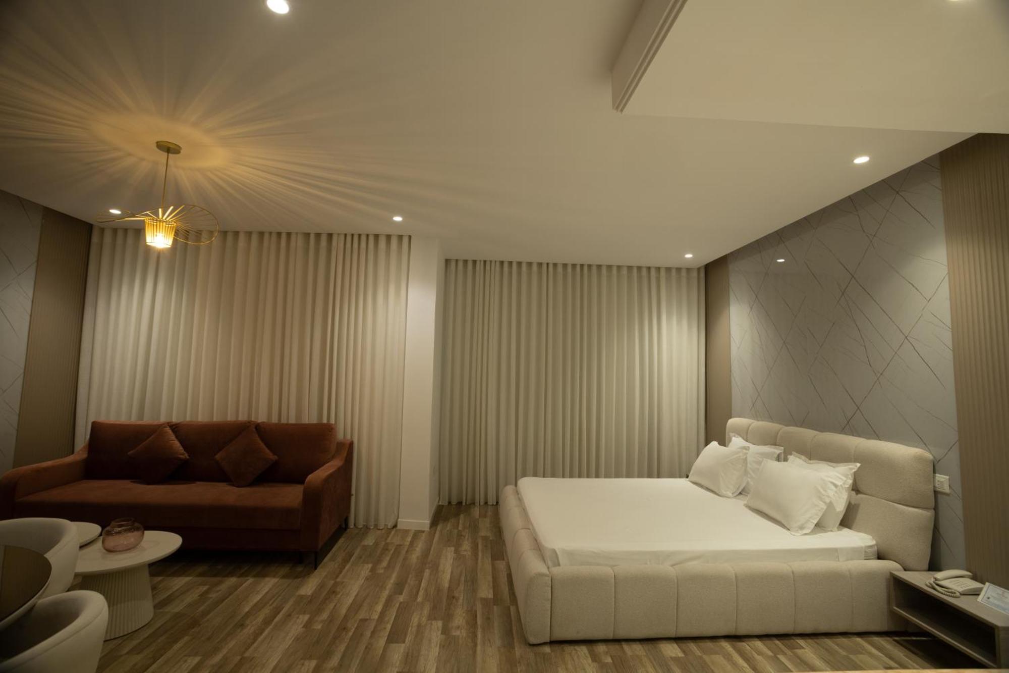 Hotel Donia Sfax Bagian luar foto