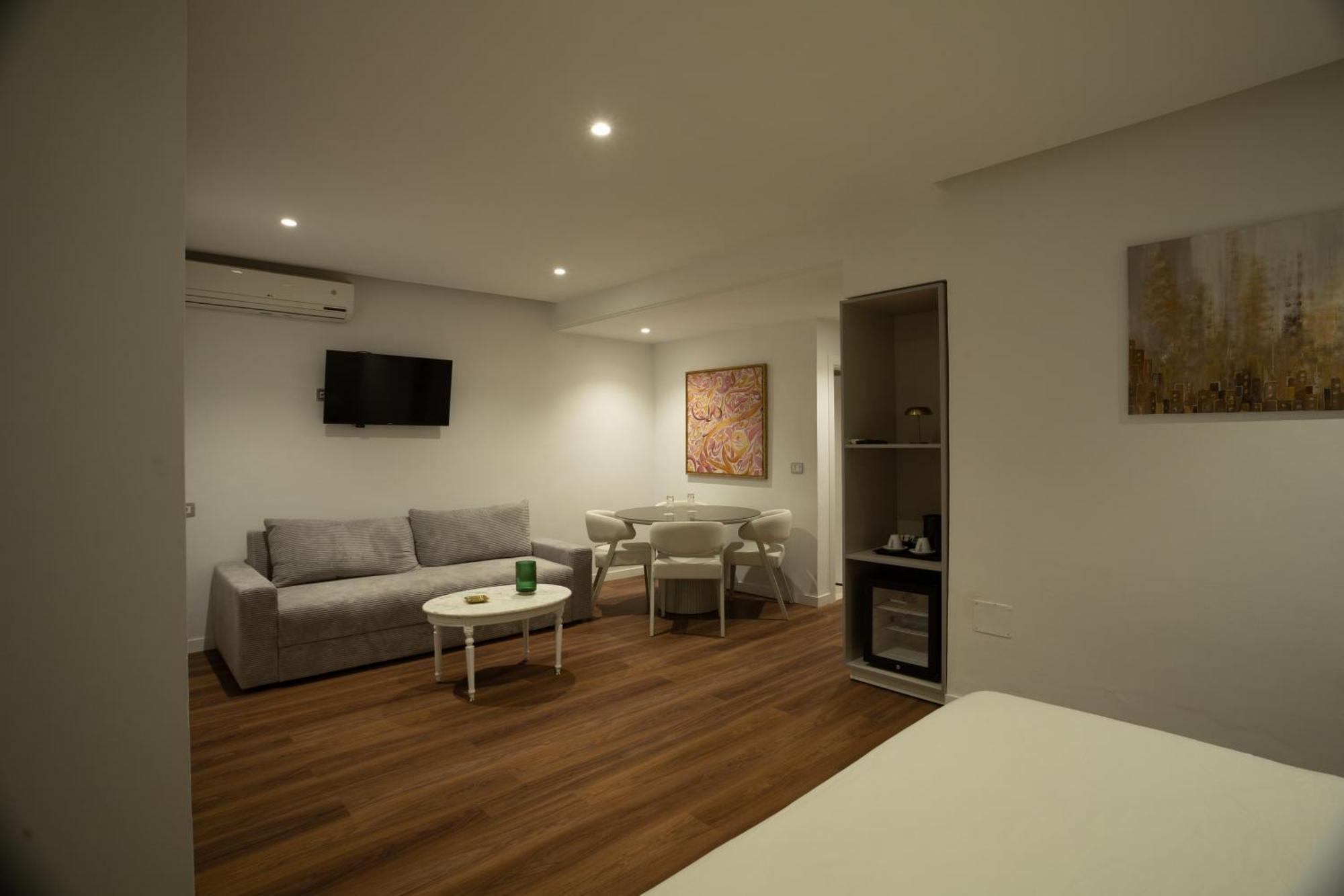 Hotel Donia Sfax Bagian luar foto