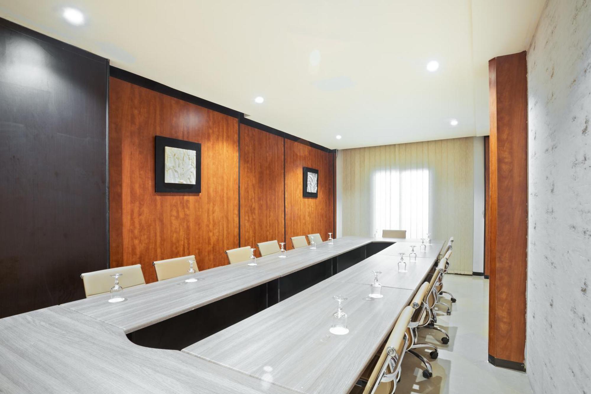 Hotel Donia Sfax Bagian luar foto