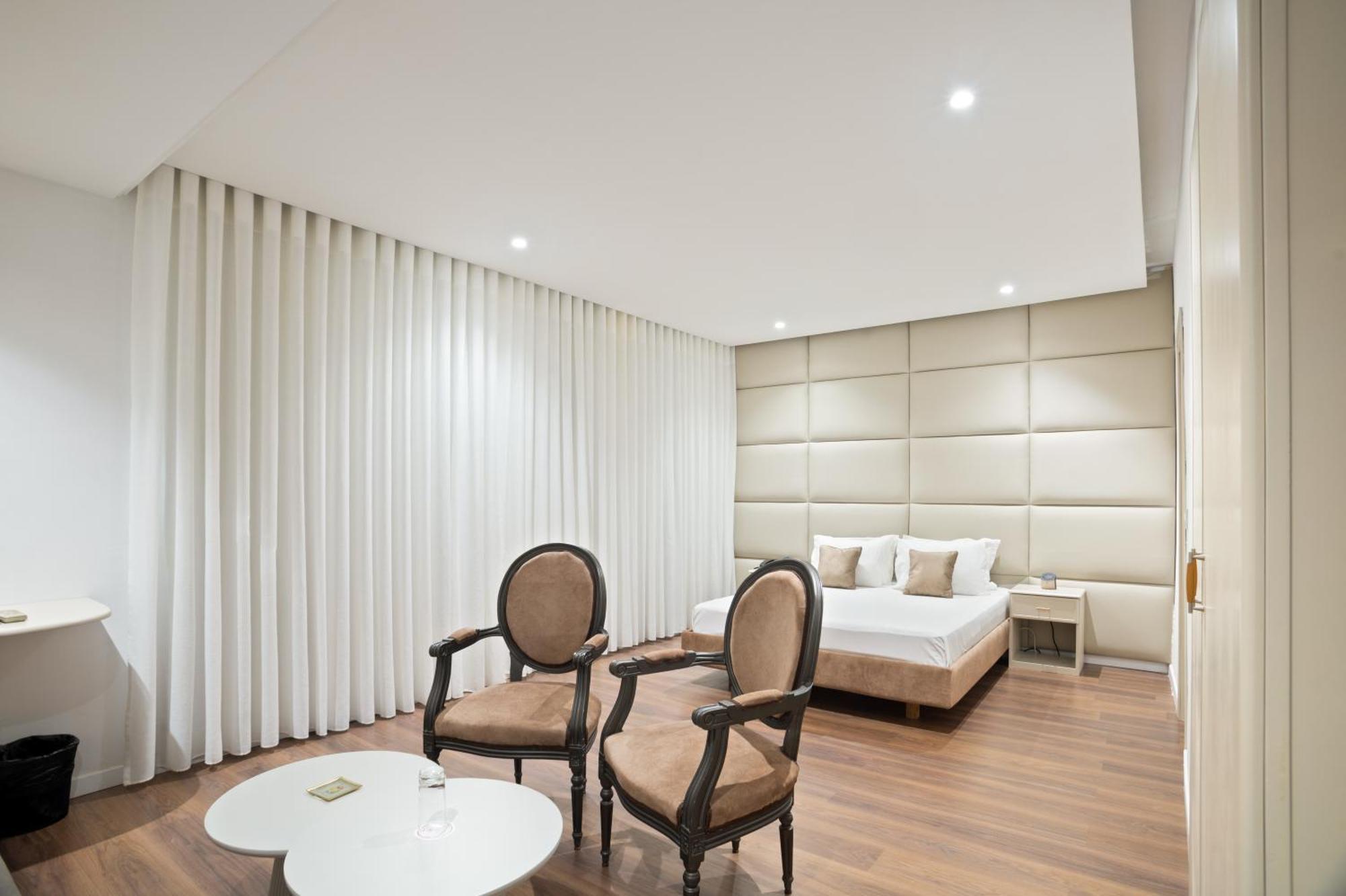 Hotel Donia Sfax Bagian luar foto